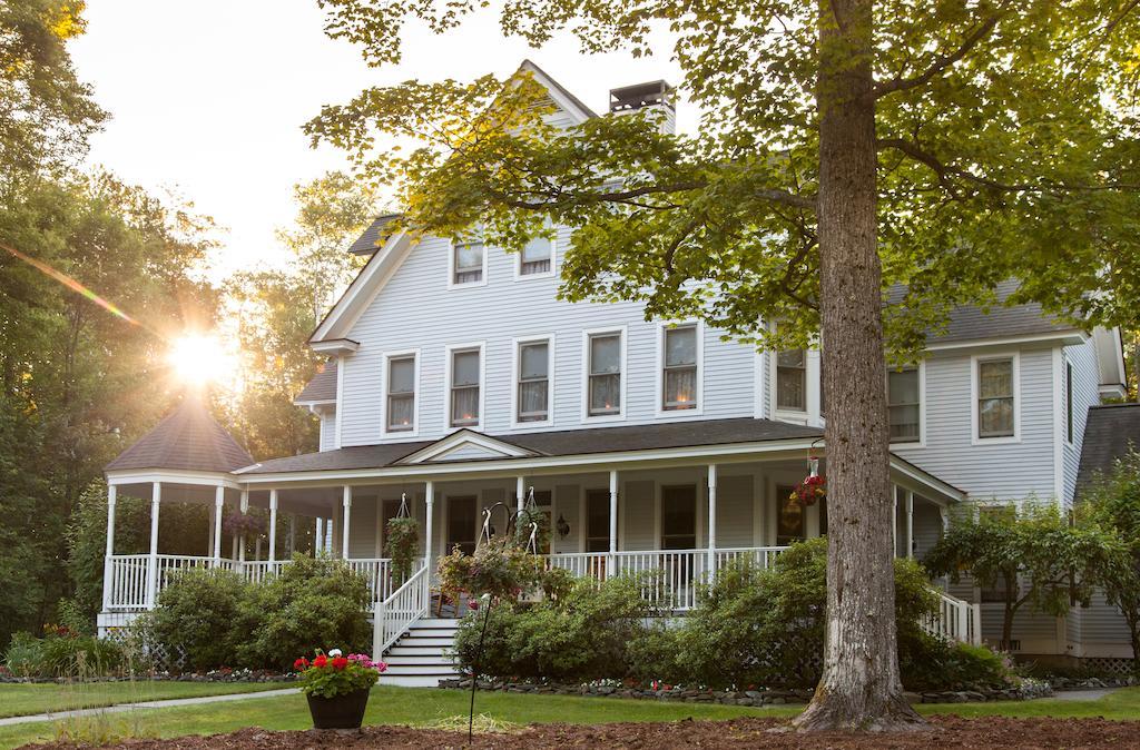 The Maple Leaf InnBarnard エクステリア 写真